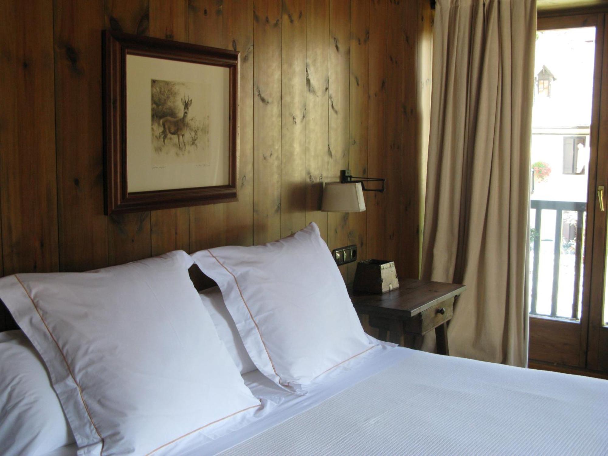 Besiberri Hotel Артиес Екстериор снимка